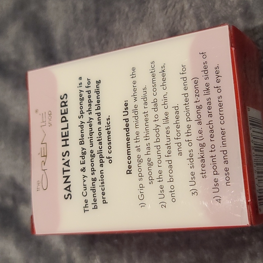 Brand new 2 for 1 blendy spongey by the Crème Shop - Picture 5 of 6
